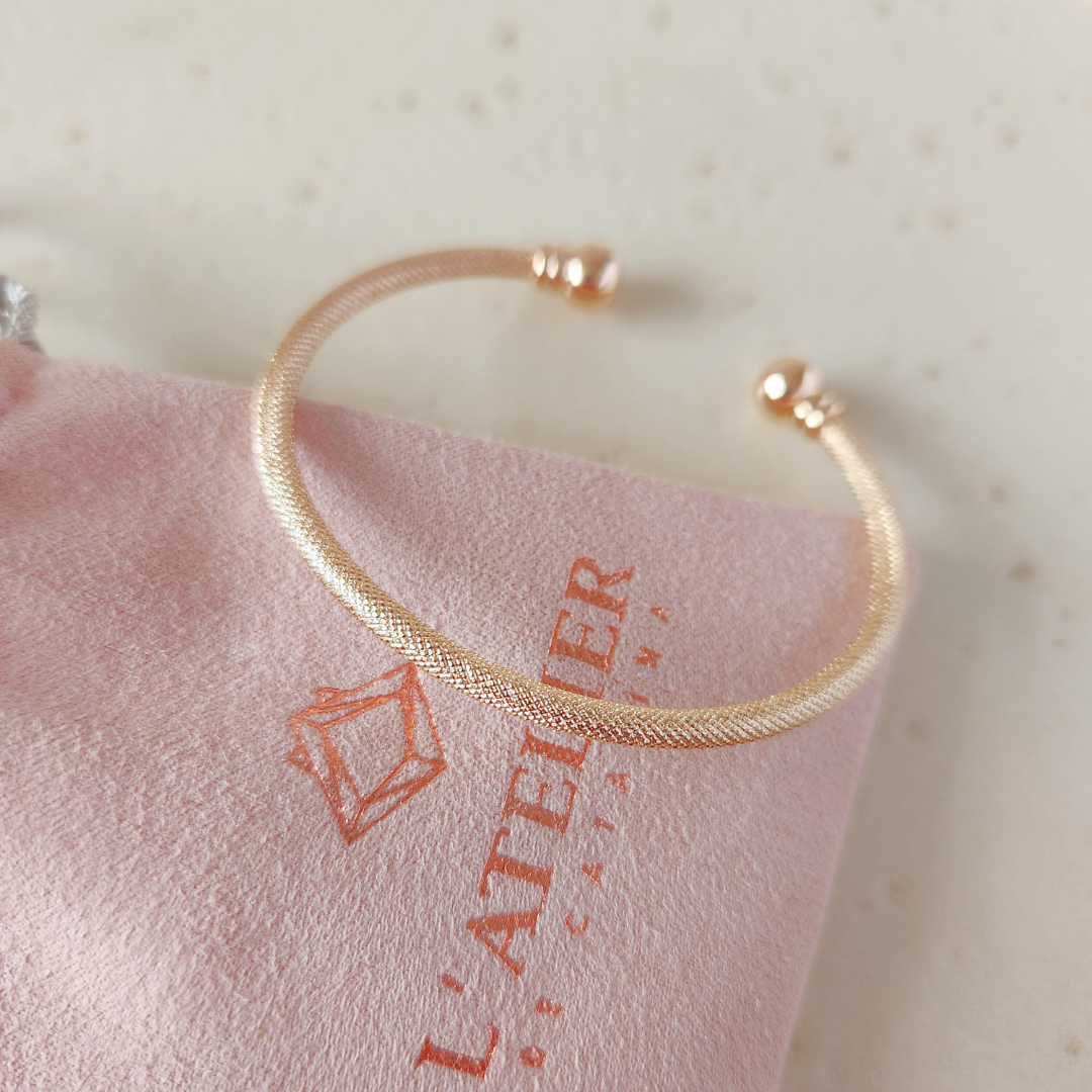 Regalos Navideños con Brillo: La Magia de las Joyas como Regalo Perfecto