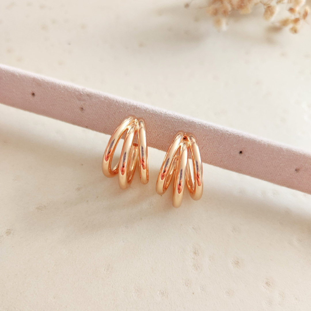 Aretes Xenia Mediano - Colección Acero