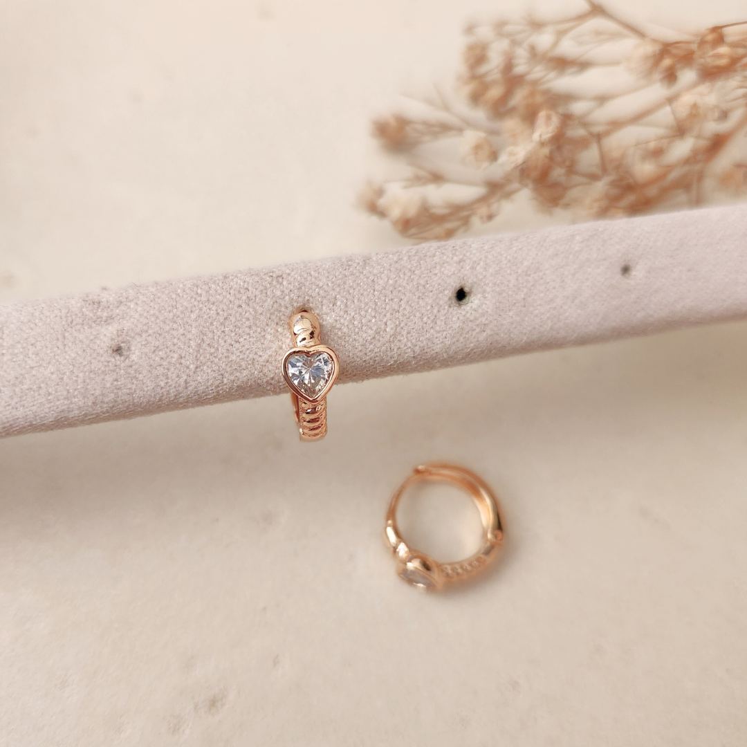 Argollas Corazón Blanco - Colección Acero