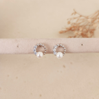 Aretes Circulo Perla Plateado - Colección Acero
