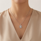 Collar Virgen de Guadalupe Cristales Plateado - Colección Trendy