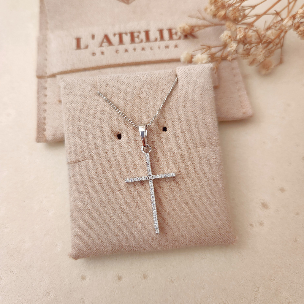 Collar Cruz Strass Plateado - Colección Acero