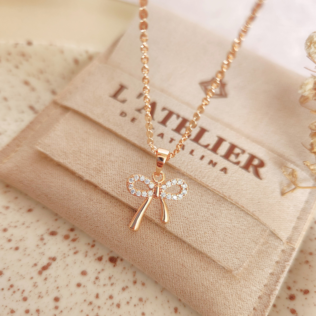 Collar Lazo Strass - Colección Acero Imagen principal del producto