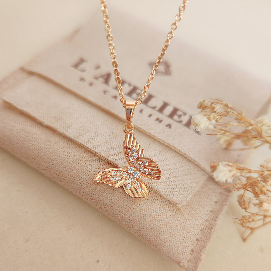 Collar Mariposa Maxi Rose - Colección Acero Imagen secundaria del producto