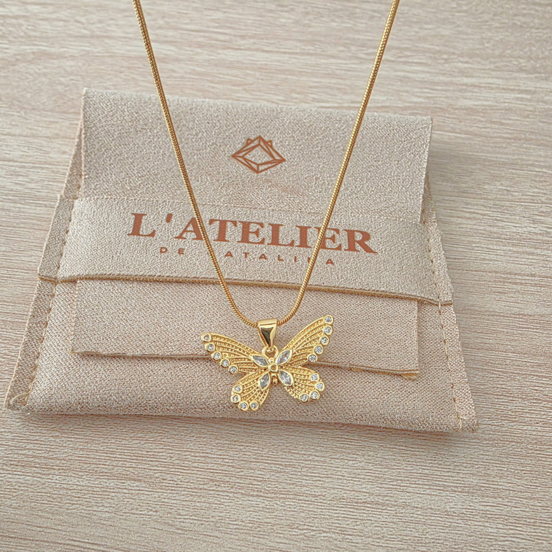 Collar Mariposa Maxi Gold - Colección Acero Imagen principal del producto