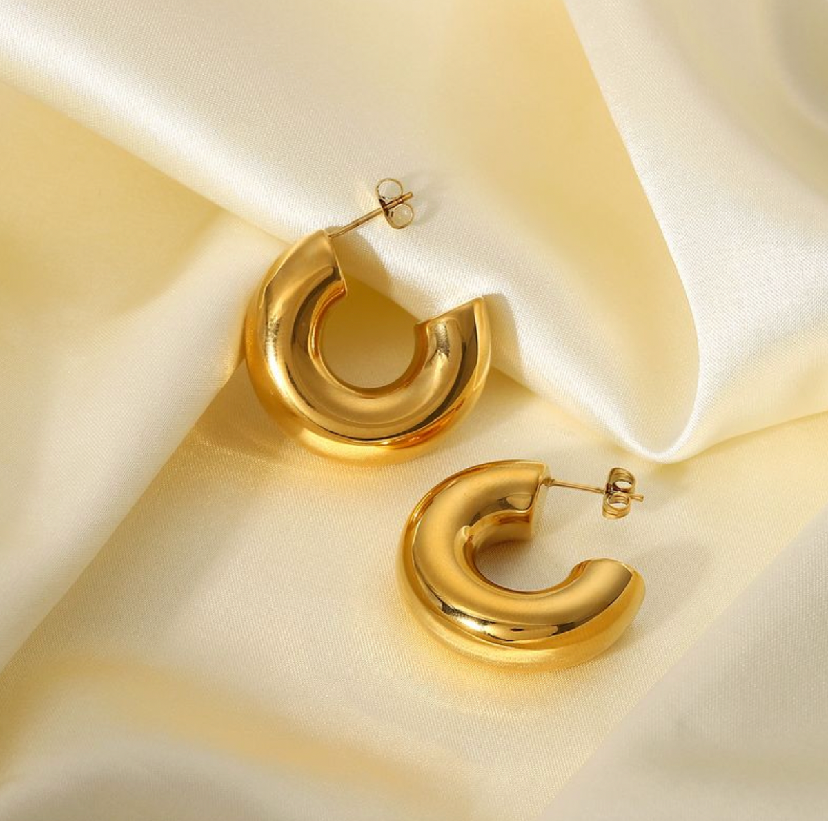 Aretes Selene