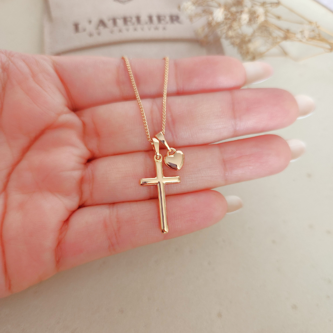 Collar Cruz Corazón - Colección Acero