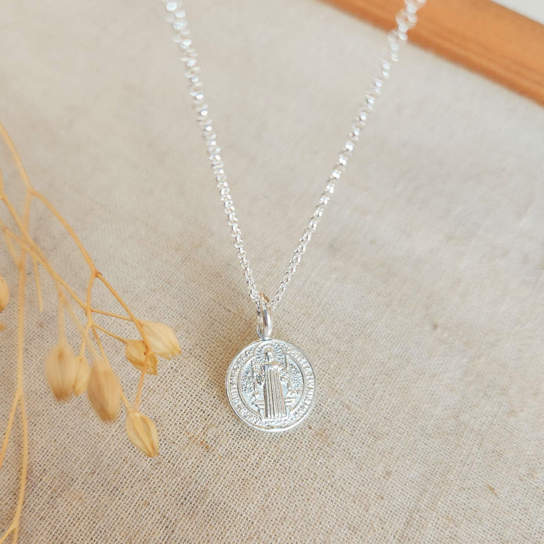 Collar San Benito - Colección Plata Imagen principal del producto