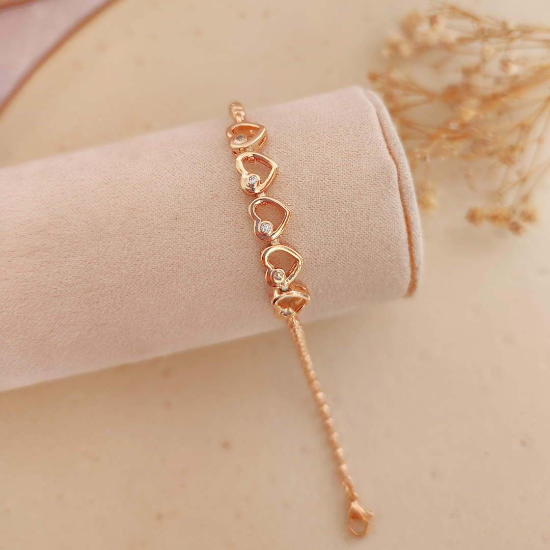 Pulsera Corazones Calados - Colección Acero