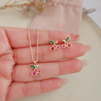 Set Cereza Collar + Aretes - Colección Acero