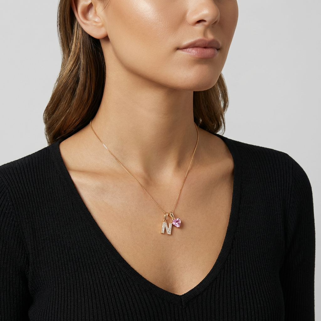 Collar Inicial Rose Corazón Rosado - Colección Acero Imagen secundaria del producto