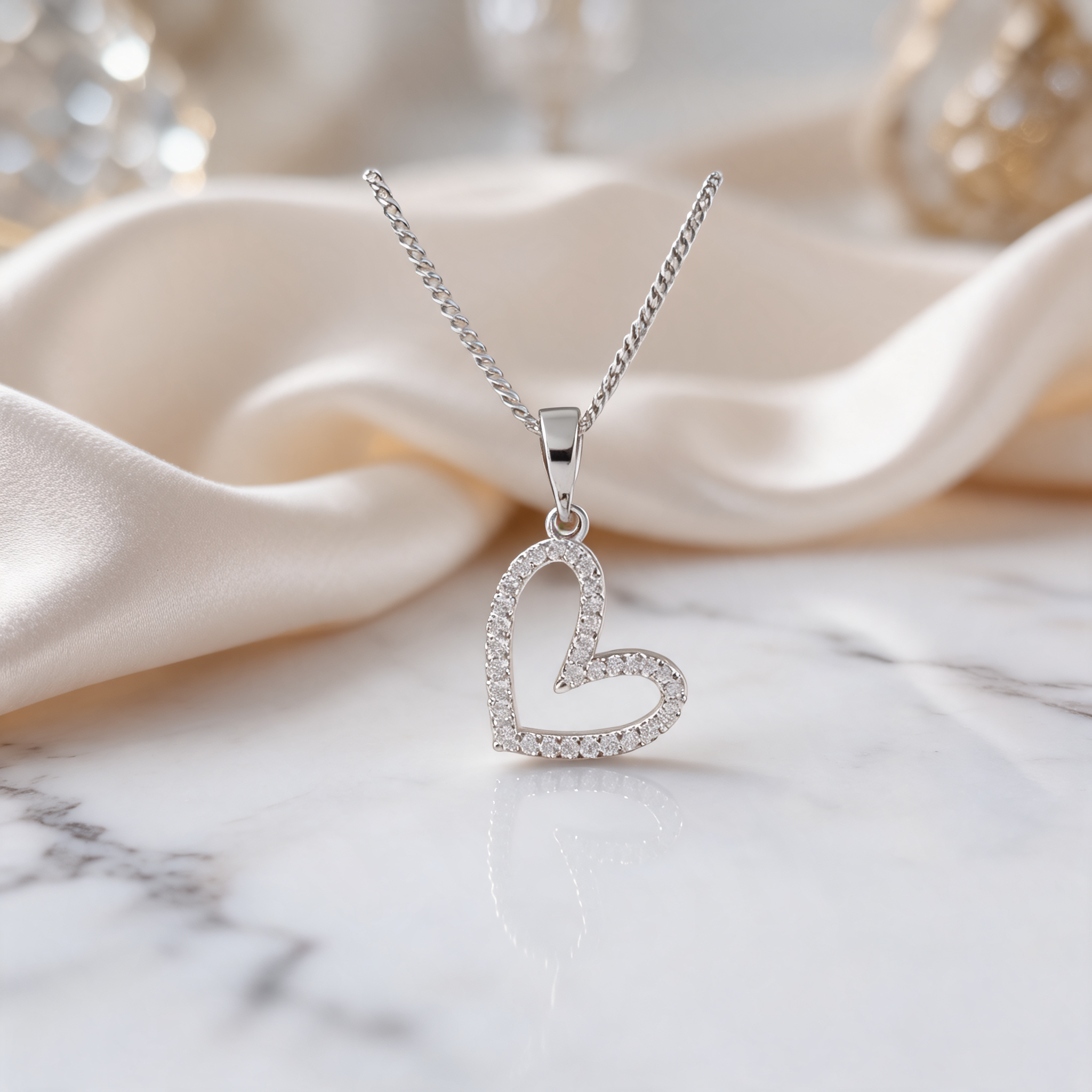 Collar Corazón Strass Plateado - Colección Acero