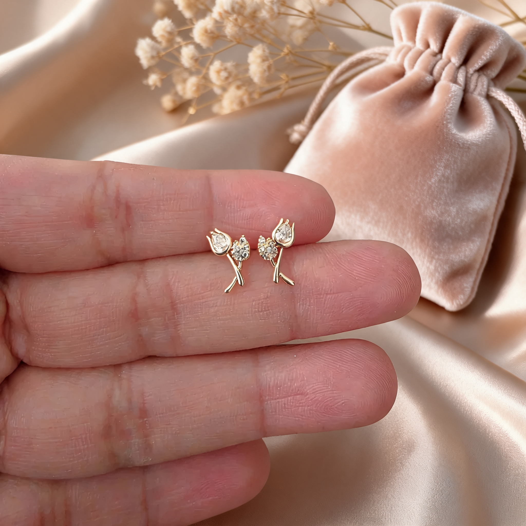 Aretes Tulipán Doble - Colección Acero Imagen secundaria del producto