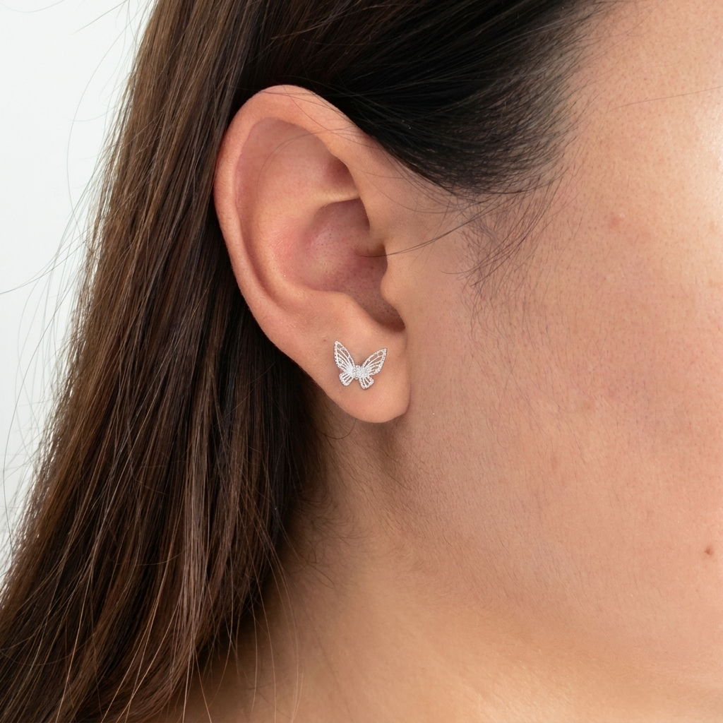 Aretes Mariposa Plateado - Colección Trendy